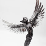 ΕΠΙΤΡΑΠΕΖΙΟ ΔΙΑΚΟΣΜΗΤΙΚΟ, ΓΥΝΑΙΚΑ ΜΕ ΦΤΕΡΑ, ΠΟΛΥΡΕΖΙΝ, ΑΣΗΜΙ-ΜΑΥΡΟ, 20x10x39.5εκ - Image 2