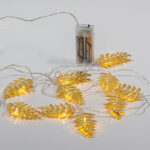 ΣΕΙΡΑ, 10 LED 5mm, ΜΕΤΑΛΛΙΚΑ ΧΡΥΣΑ ΦΥΛΛΑ 6cm, ΜΠΑΤΑΡΙΑΣ 2xAA, ΧΡΟΝΟΔΙΑΚΟΠΤΗ, ΔΙΑΦΑΝΟ PVC ΚΑΛΩΔΙΟ, ΘΕΡΜΟ ΛΕΥΚΟ LED ΑΝΑ 10cm, ΠΡΟΕΚΤΑΣΗ ΠΑΡΟΧΗΣ 50cm, IP20 - Image 2